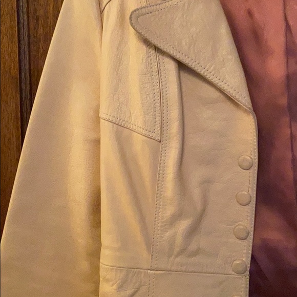 Vintage tan leather mini trench - Picture 3 of 4